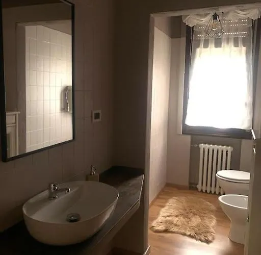 Deliziosa Casa Indipendente Imola